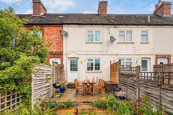 3 Bedroom Terraced House For Sale In Park Hill, Ampthill, MK45