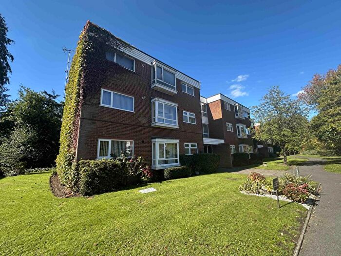 2 Bedroom Flat To Rent In Hindon Square, B15