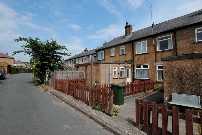 3 Bedroom Terraced House To Rent In Broomhill Avenue, Exley Head, Keighley, West Yorkshire, BD21