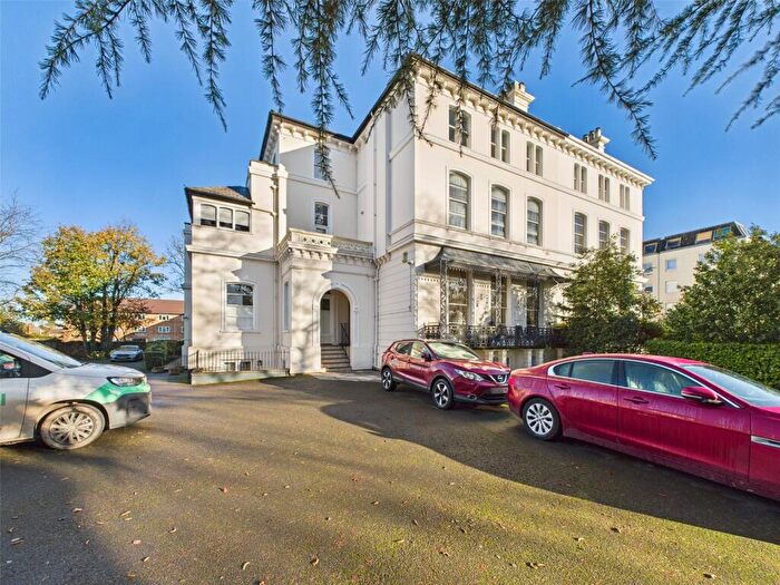 2 Bedroom Apartment For Sale In Pittville Circus Road, Cheltenham, Gloucestershire, GL52