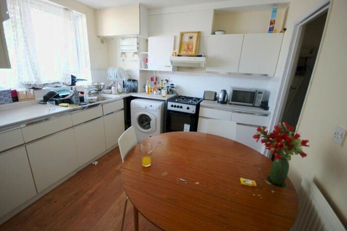 3 Bedroom Maisonette To Rent In Pratt Street, Camden, NW1