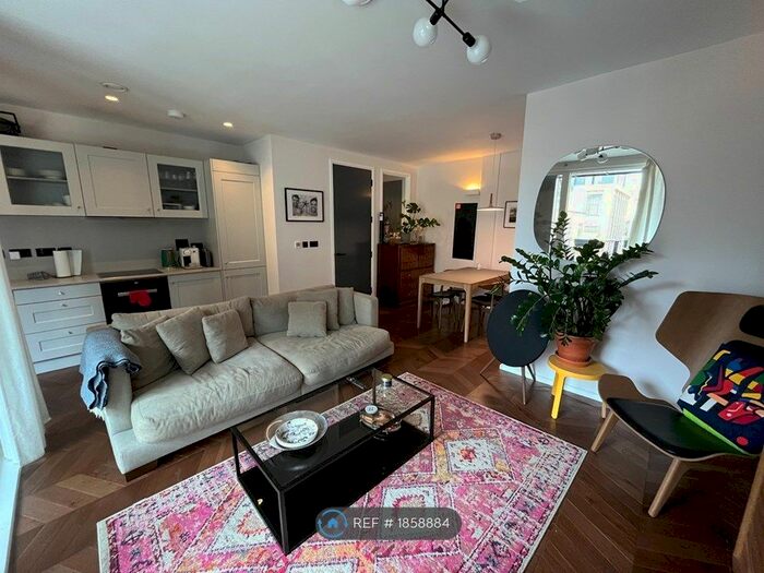 1 Bedroom Flat To Rent In Gransden Avenue, London, E8