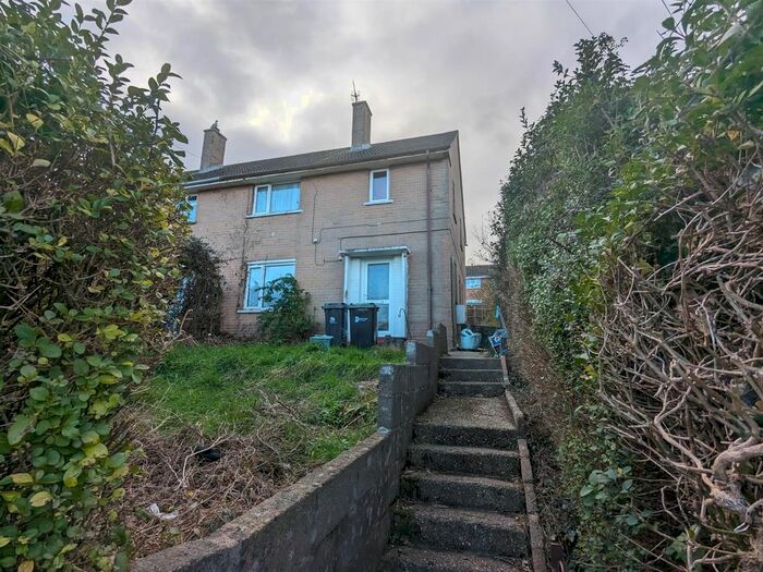 3 Bedroom End Of Terrace House To Rent In Bayard Road, Weymouth, DT3