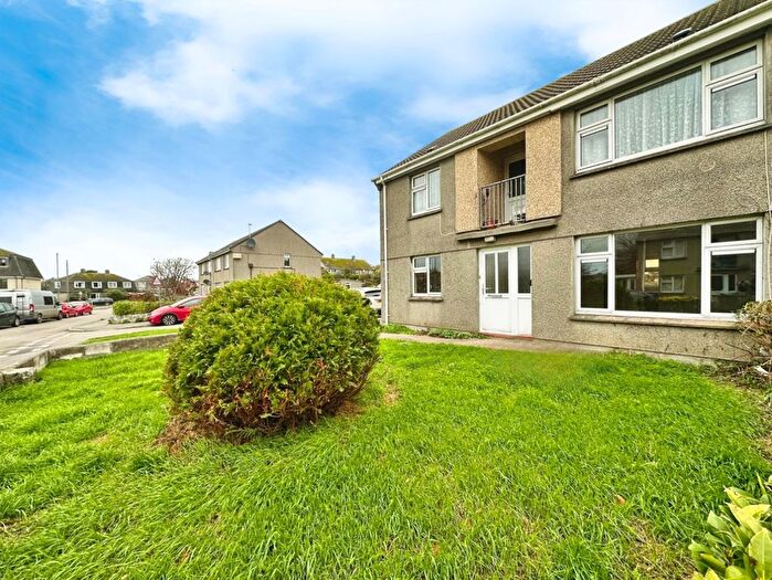 2 Bedroom Flat For Sale In Trelawney Road, Helston, TR13