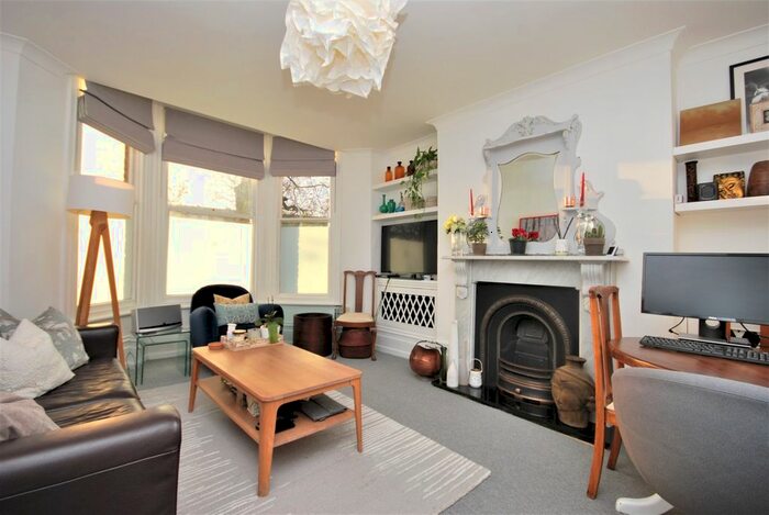 1 Bedroom Flat To Rent In East Dulwich Road, London, SE22