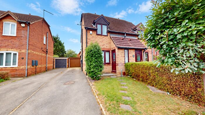 2 Bedroom Semi-Detached House For Sale In Lords Close, Edlington, DN12