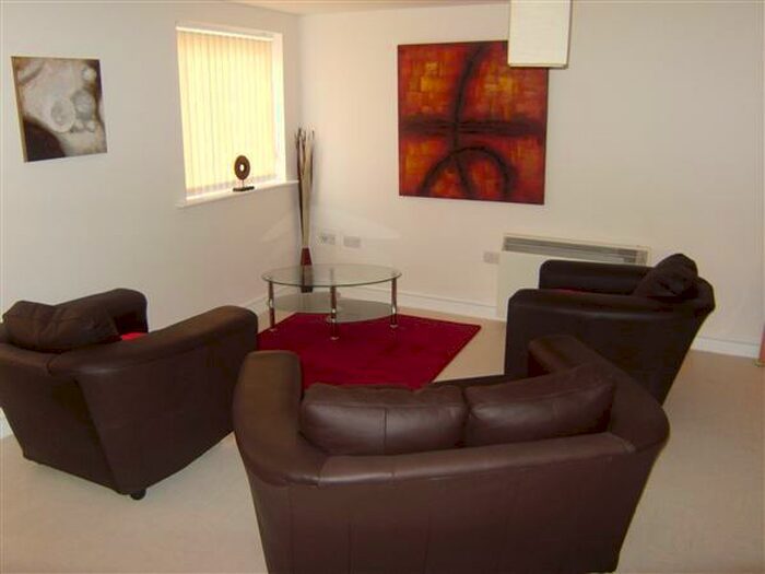 2 Bedroom Apartment To Rent In Tye Road, Ipswich, Suffolk, IP3