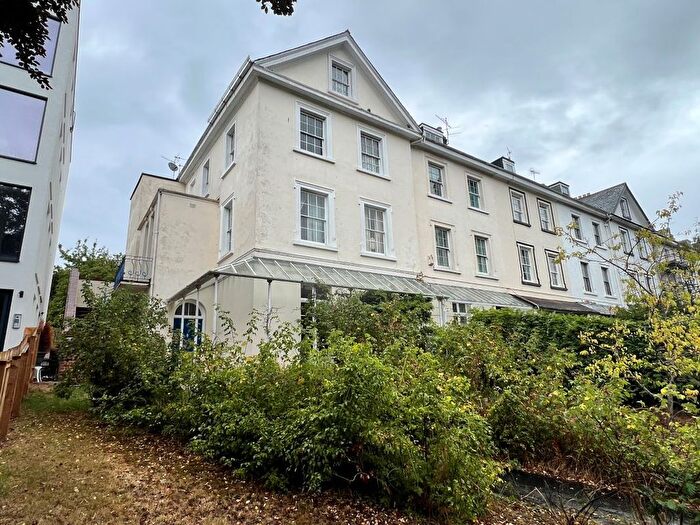 3 Bedroom Maisonette For Sale In B New North Road, Exeter, Devon, EX4