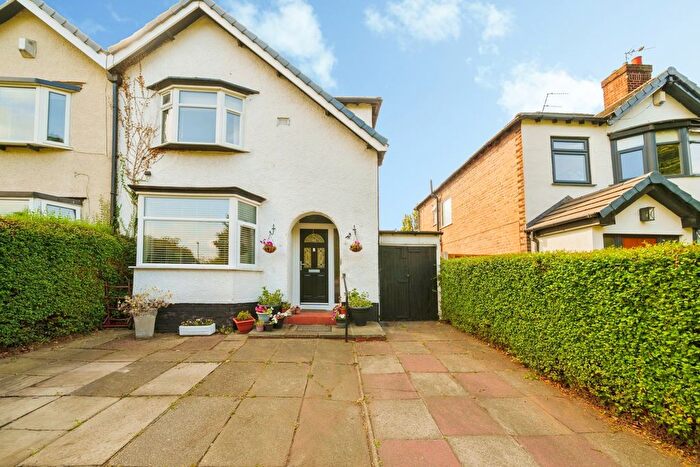 3 Bedroom Semi-detached House For Sale In Ferry Road, Wirral, Merseyside, CH62