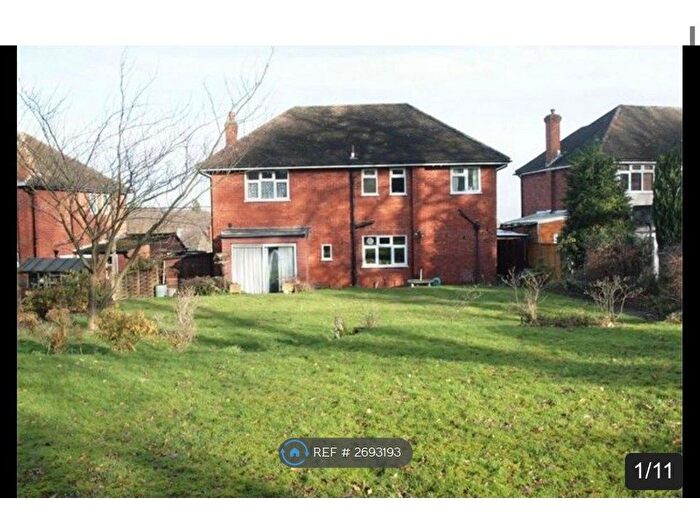 4 Bedroom Detached House To Rent In Woodlea Drive, Bromley, BR2