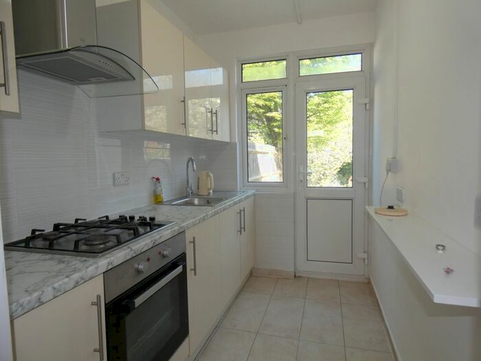 3 Bedroom Property To Rent In Windsor Road, Southall, UB2