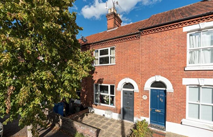2 Bedroom Terraced House For Sale In Glebe Road, Norwich, NR2