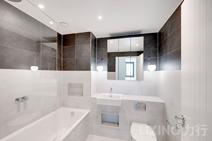 3 Bedroom Flat For Sale In Menara Point, Affinity View, West Ham, E16