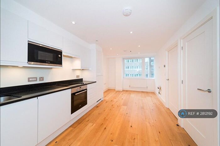 1 Bedroom Flat To Rent In High Street, East Croydon, CR0