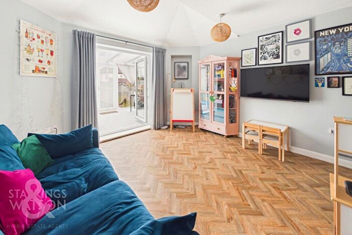 2 Bedroom End Of Terrace House For Sale In New Road, Reedham, Norwich, NR13