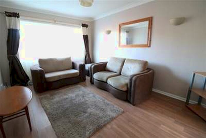 2 Bedroom Flat To Rent In Dilston Close, Washington, NE38