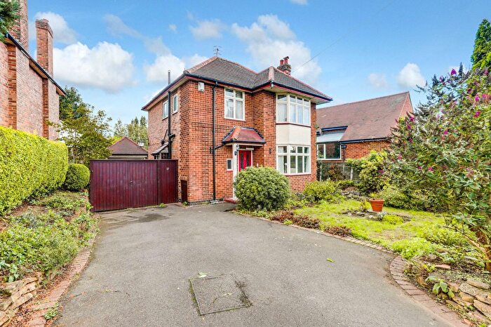 3 Bedroom Detached House For Sale In Retford Road, Nottingham, NG5
