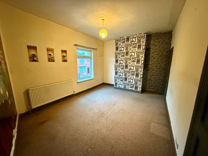 3 Bedroom End Of Terrace House For Sale In Colville Street, Stoke-On-Trent, Staffordshire, ST4