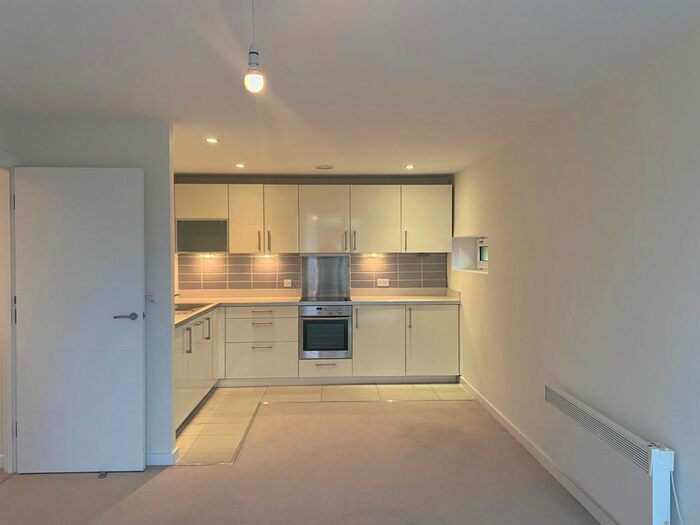2 Bedroom Flat To Rent In Spectrum (Block ), Blackfriars Road, Salford, M3