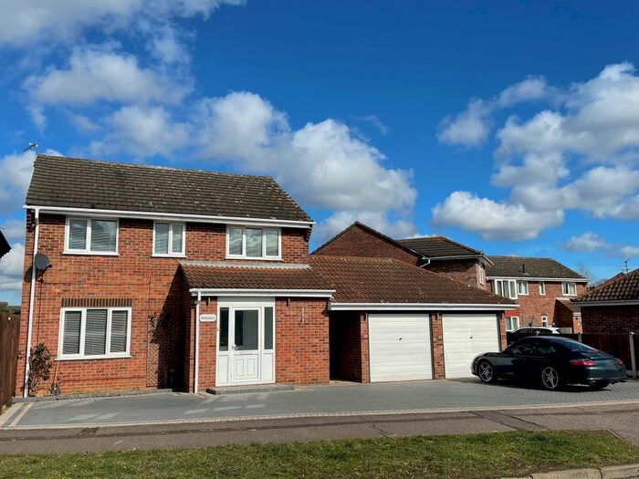 4 Bedroom Property To Rent In Barley Way, Stanway, Colchester, CO3