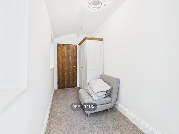 1 Bedroom Apartment To Rent In Pearson Park, Hull, HU5