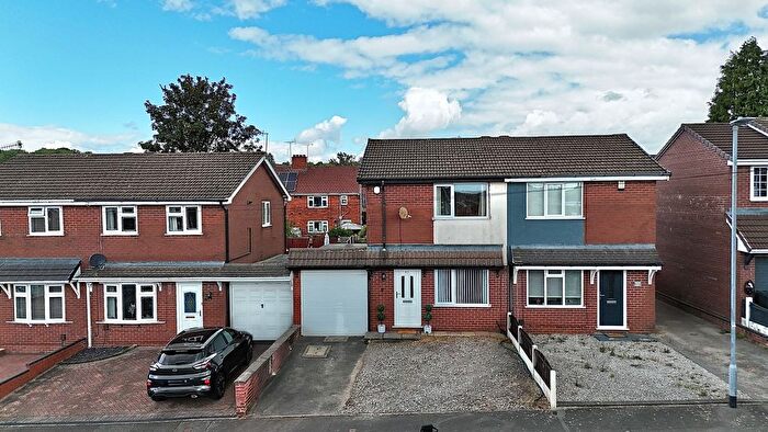 2 Bedroom Semi Detached House For Sale In Worth Close, Stoke-On-Trent, ST3