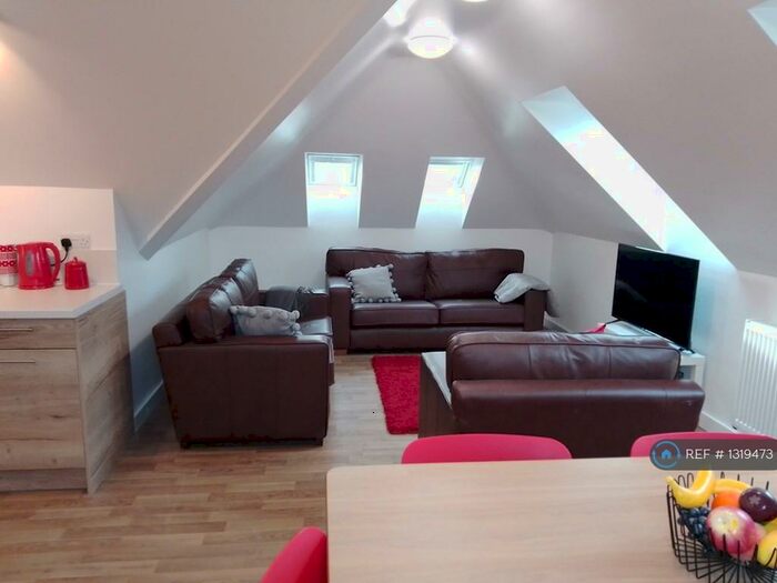 6 Bedroom Flat To Rent In Greenhill Road, Winchester, SO22