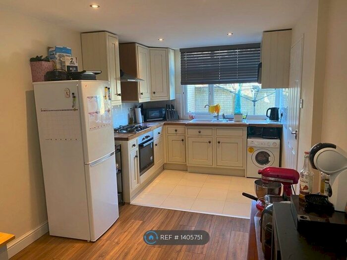 3 Bedroom Terraced House To Rent In Pandora Road, Coventry, CV2