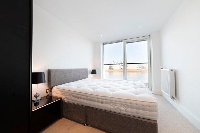 1 Bedroom Flat To Rent In Imperial Mansions, Greenwich, London, SE10