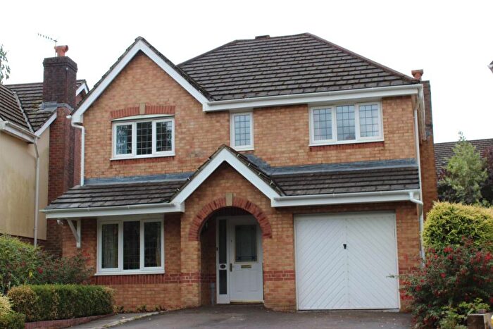 4 Bedroom Detached House For Sale In Terry's Way, Llanharan, Pontyclun, CF72