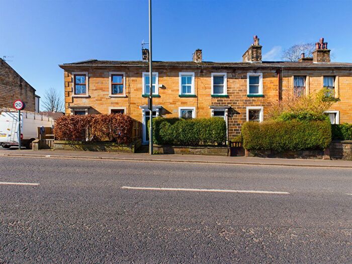 3 Bedroom Terraced House For Sale In Todmorden Road, Burnley, BB11