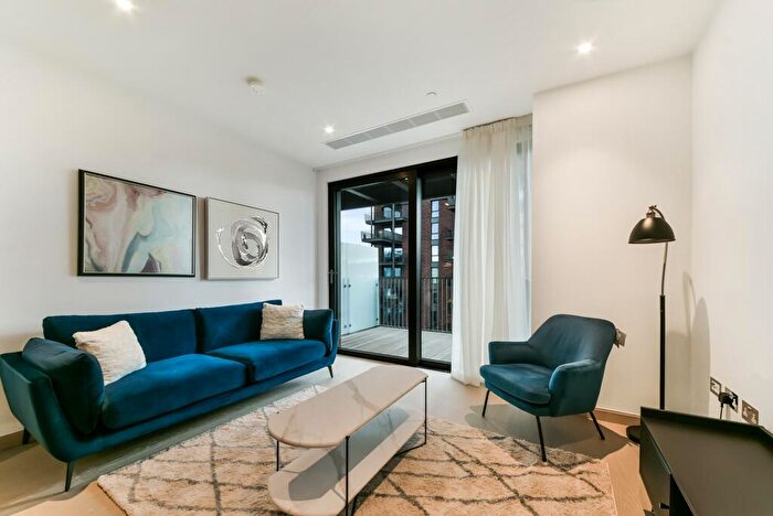 2 Bedroom Apartment For Sale In Embassy Gardens London, SW11