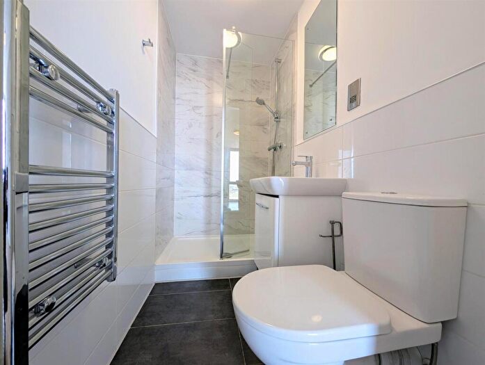 2 Bedroom Apartment To Rent In Jesse Hartley Way, Liverpool, L3