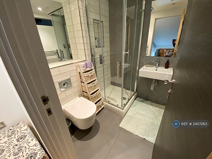 1 Bedroom Flat To Rent In Wilmer Place, London, N16
