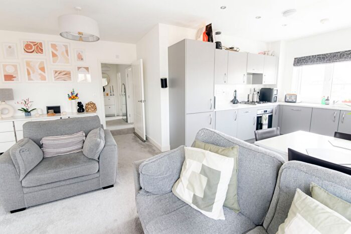 2 Bedroom Apartment For Sale In Eskil Paddock, Stotfold, Hitchin, SG5