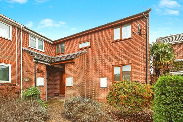 3 Bedroom End Terrace House For Sale In Monks Way, Bearwood, Bournemouth, Dorset, BH11