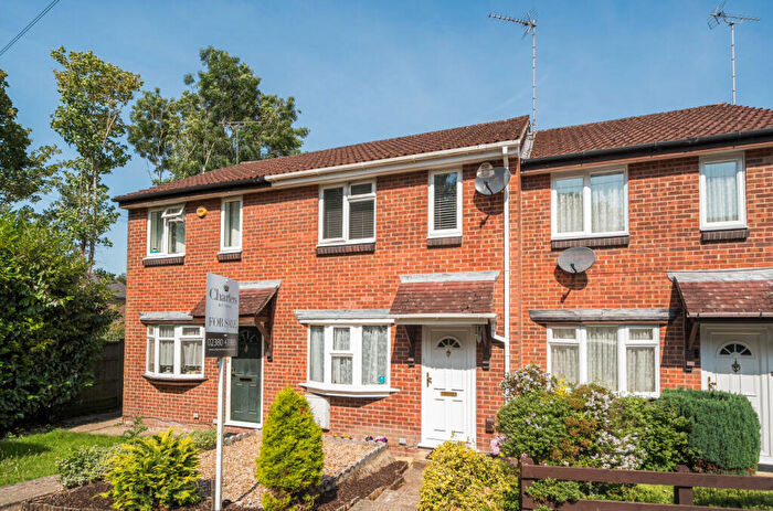 2 Bedroom Terraced House For Sale In Cutbush Lane, Townhill Park, Southampton, Hampshire, SO18