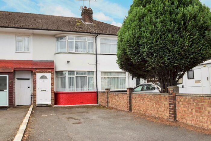 3 Bedroom Terraced House To Rent In Stanhope Road, Nr Burnham, Slough, Berkshire, SL1