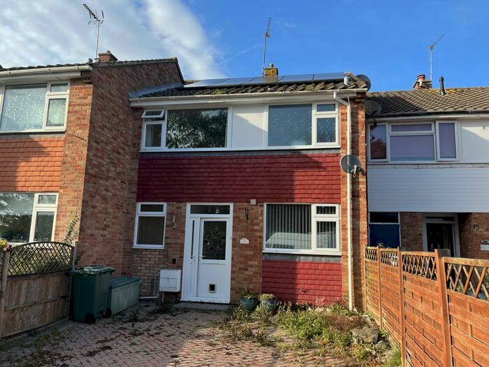 3 Bedroom Terraced House To Rent In Eastway Square, Nailsea, BS48