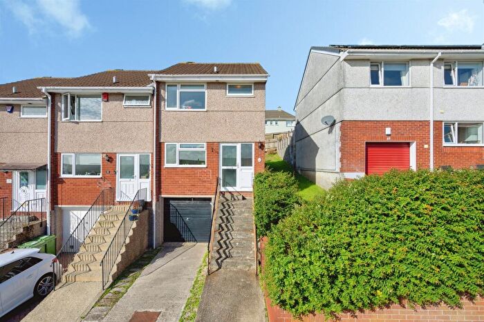 2 Bedroom End Of Terrace House For Sale In Grantley Gardens, Plymouth, PL3