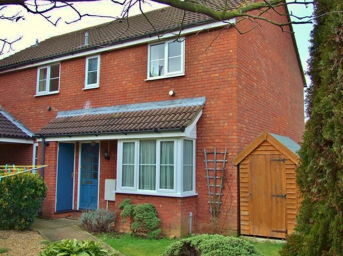 2 Bedroom Terraced House To Rent In Spencer Drive, St Ives, PE27