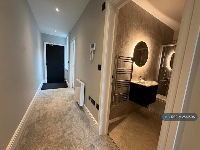 1 Bedroom Flat To Rent In Hall Gate, Doncaster, DN1