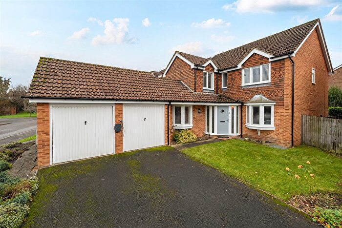 4 Bedroom Detached House For Sale In Mansion House Close, Biddenden, Ashford, TN27