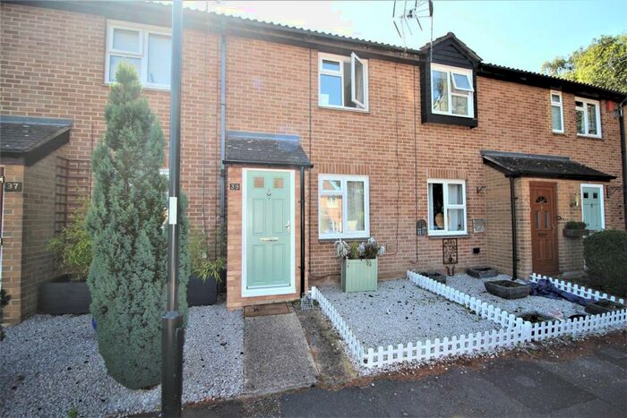 2 Bedroom House To Rent In St. Sampson Road, Cottesmore Green, RH11