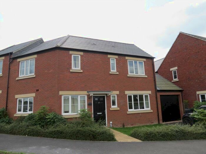 3 Bedroom Semi-Detached House To Rent In White Horse Road, Marlborough, SN8