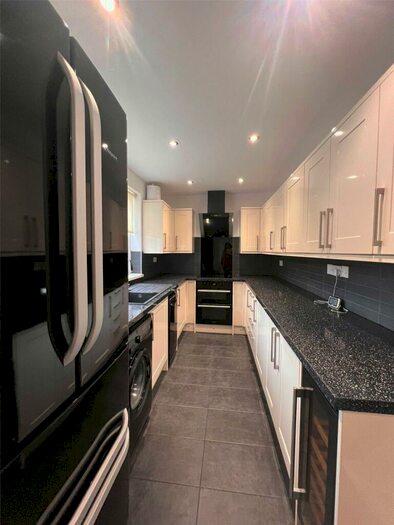 2 Bedroom End Of Terrace House To Rent In Victoria Street, Sacriston, DH7