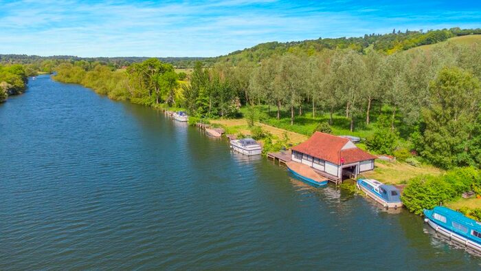 Land For Sale In Hardwick, Whitchurch On Thames, Reading, Oxfordshire, RG8