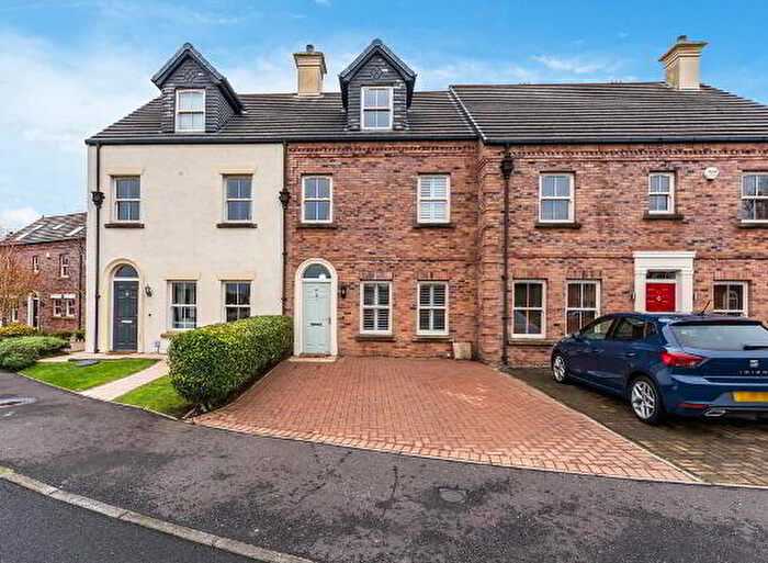 3 Bedroom TownHouse For Sale In Ballantine Gardens, Lisburn, BT27