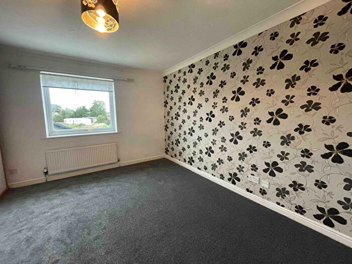 2 Bedroom End Terrace House To Rent In Harwich, CO12