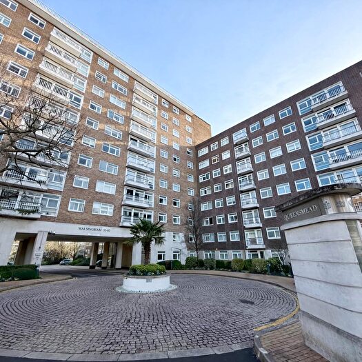 2 Bedroom Apartment For Sale In Walsingham, St John's Wood Park, NW8